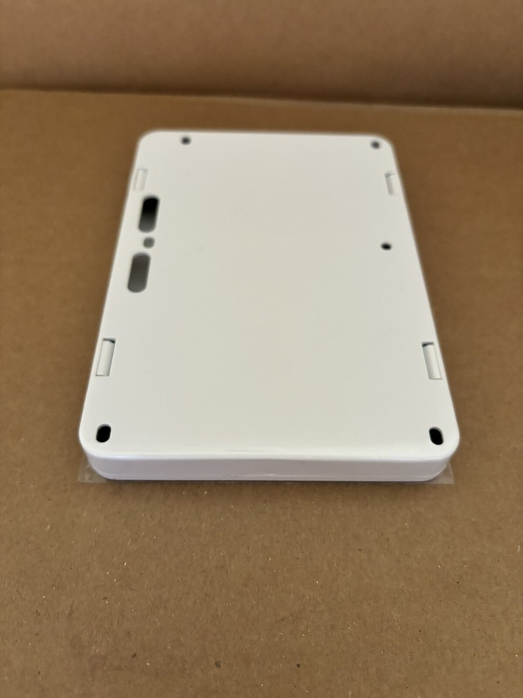 DMP 7872-WBAY-CB 4 Zone Touchscreen Keypad