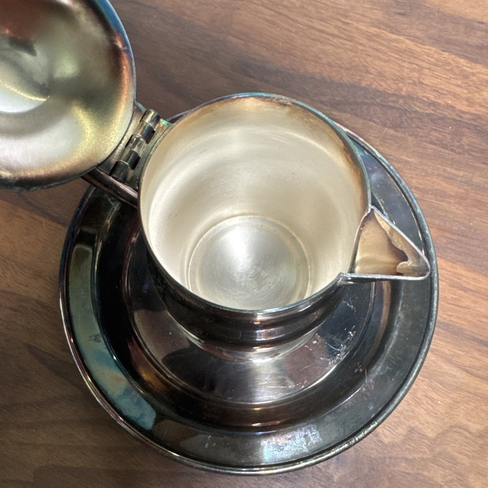 ONEIDA SILVERSMITHS Silver plated Cream Pitcher & Plate 6 Inch