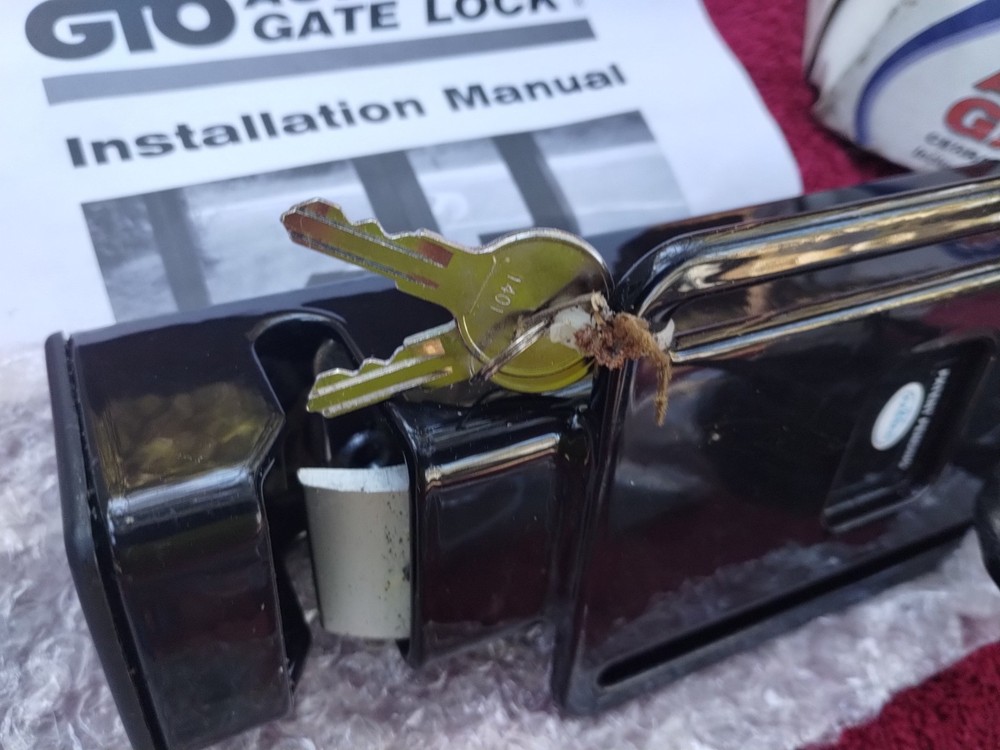 Mighty Mule Automatic Gate Lock for E-Z Gate And GTO/PRO NEW READ DESCRIPTION