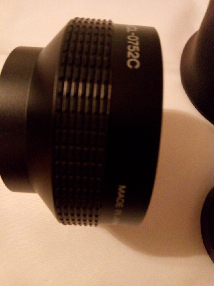 Sony Wide Conversion Lens x0.7 VCL-0752C
