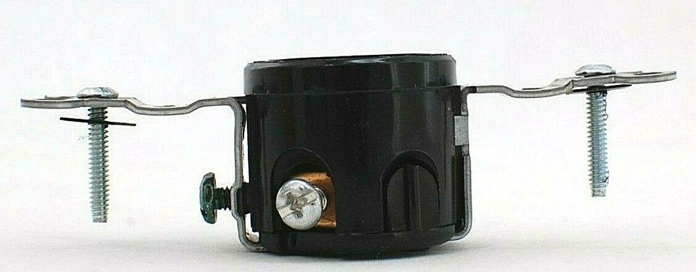 Leviton 4710 Single Receptacle