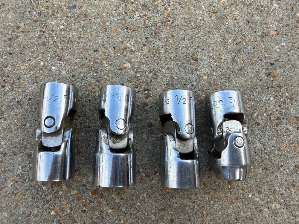 Snap-on swivel sockets 4 total