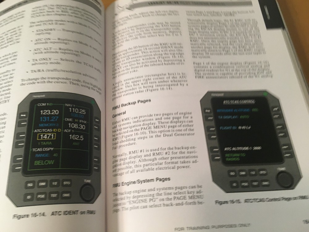 Learjet 40 & Learjet 45 Pilot Training Manual