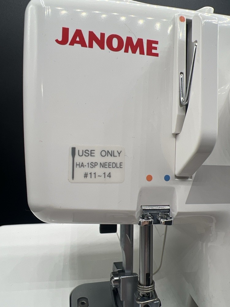 Janome MyLock 204D Serger Sewing Machine 4 Thread Overlock Tested Works