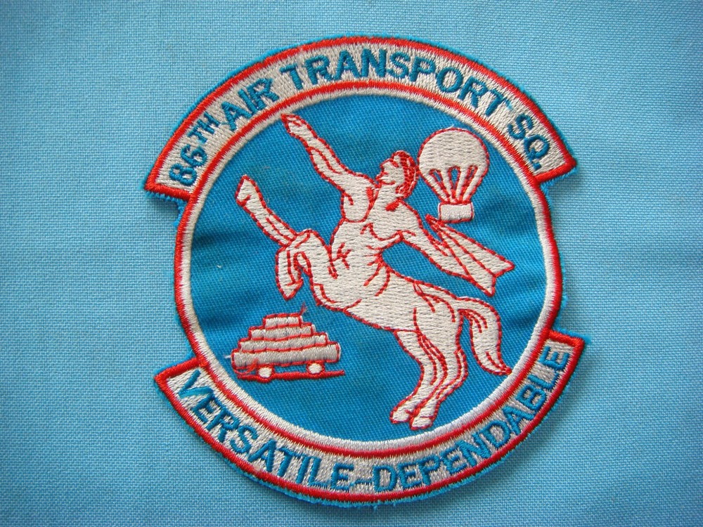 VIETNM WAR PATCH, US 86th AIR TRANSPORT SQUADRONVERSATILE - DEPENDABLE