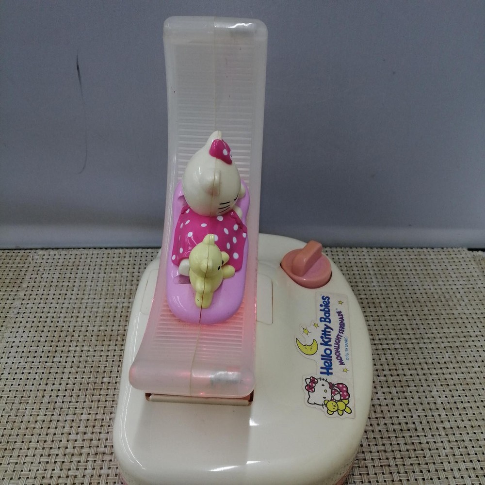 TOMY Hello Kitty Babies