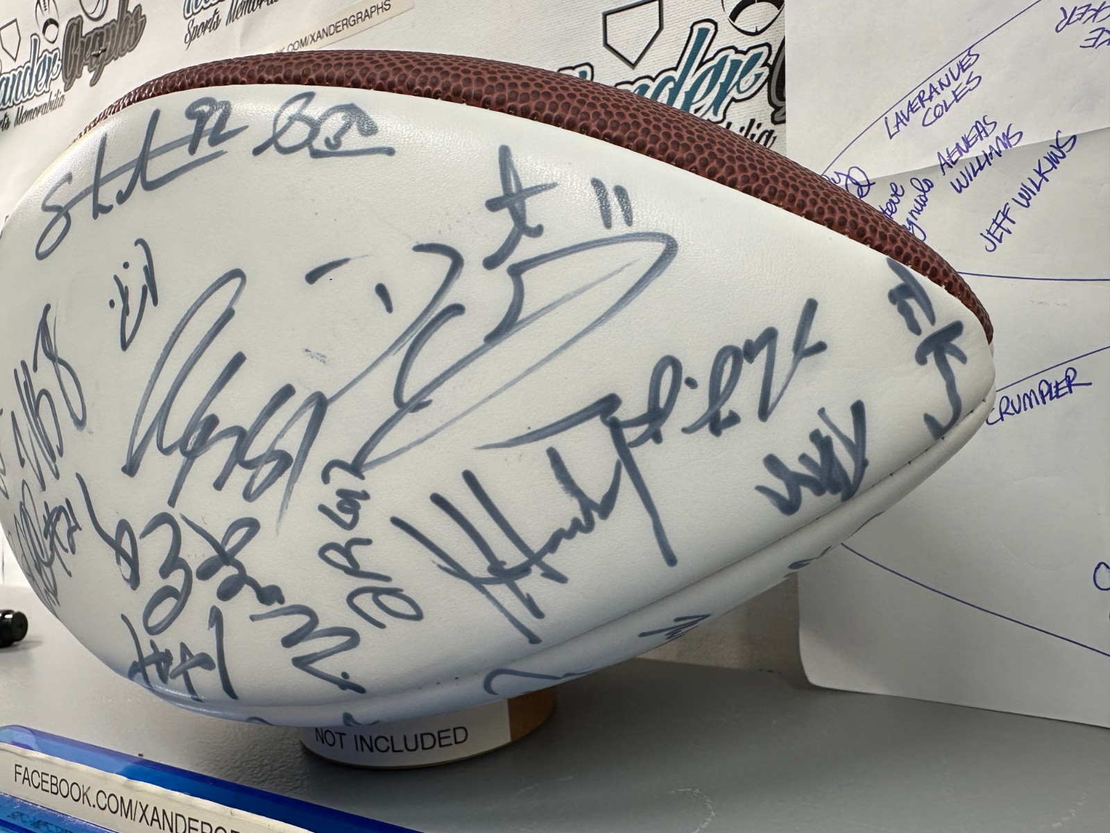 2004 NFC PRO BOWL TEAM SIGNED AUTOGRAPHED FOOTBALL-COACH ANDY REID CHAMP BAILEY