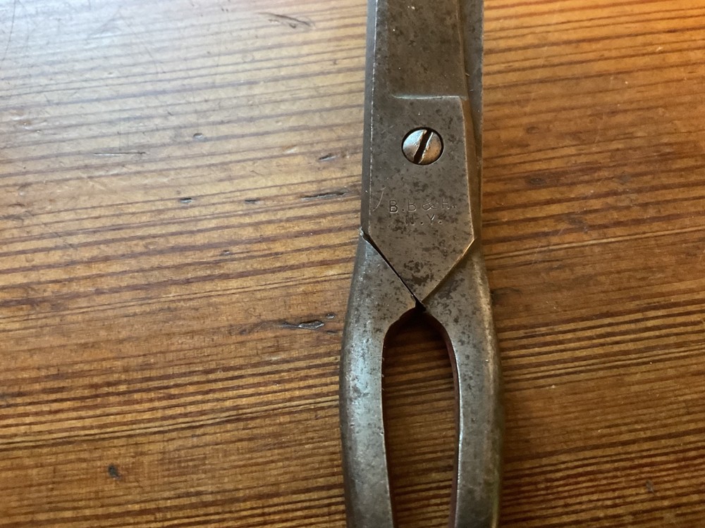 Brown, Bailey & Hannigan tin snips