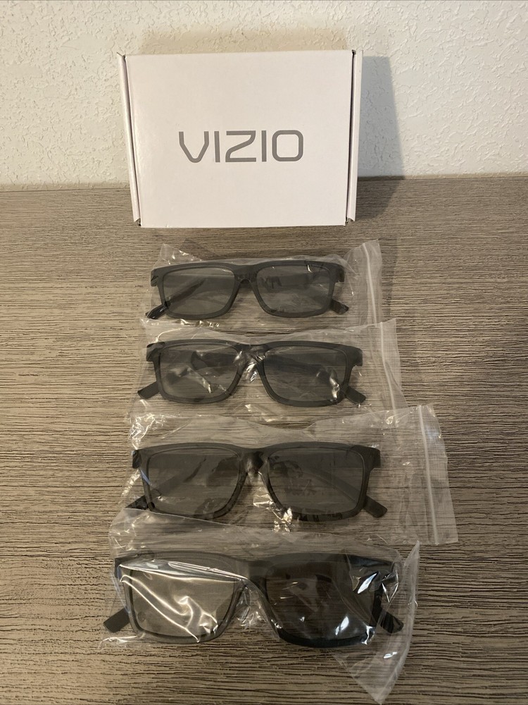 Vizio 3D Theater Glasses 4 Pair Open Box