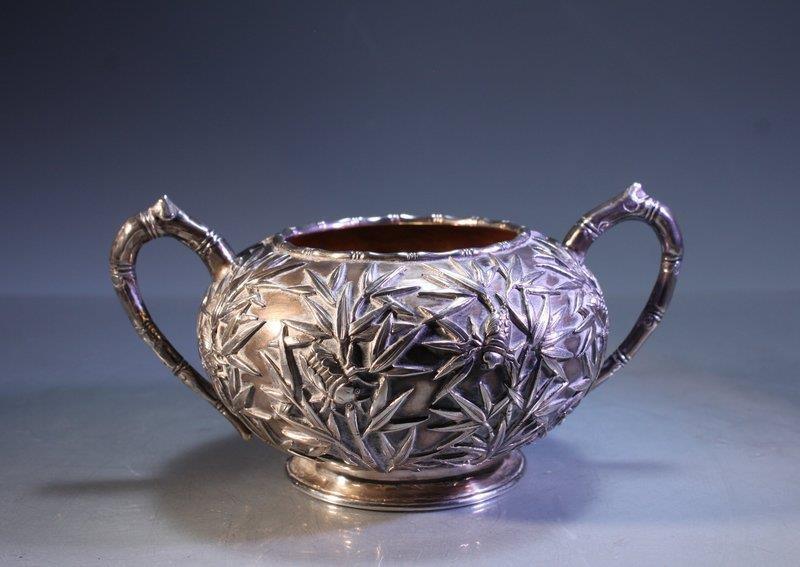 FINE ANTIQUE CHINESE EXPORT SILVER SUGAR DISH