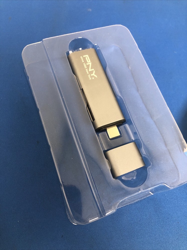 PNY USB-C 3.1 Card Reader/USB Adapter Transfer & Share Content