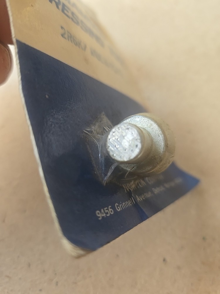 NORTON Profile Multipoint Diamond Dressing Tool NORTON 2R6KT