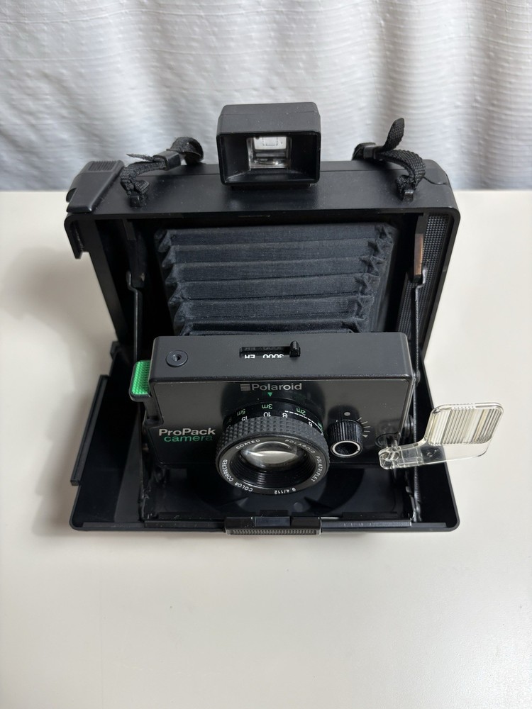 Polaroid propack film camera untested