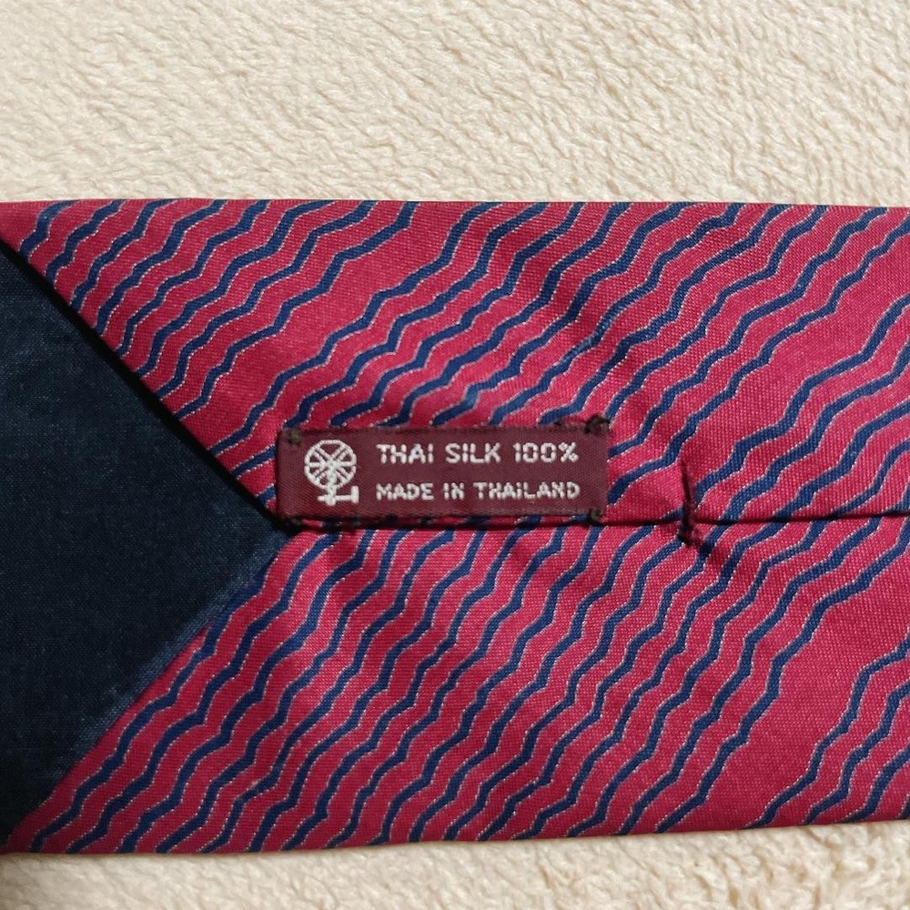 Jim Thompson Silk All-over Pattern Tie Red Glossy
