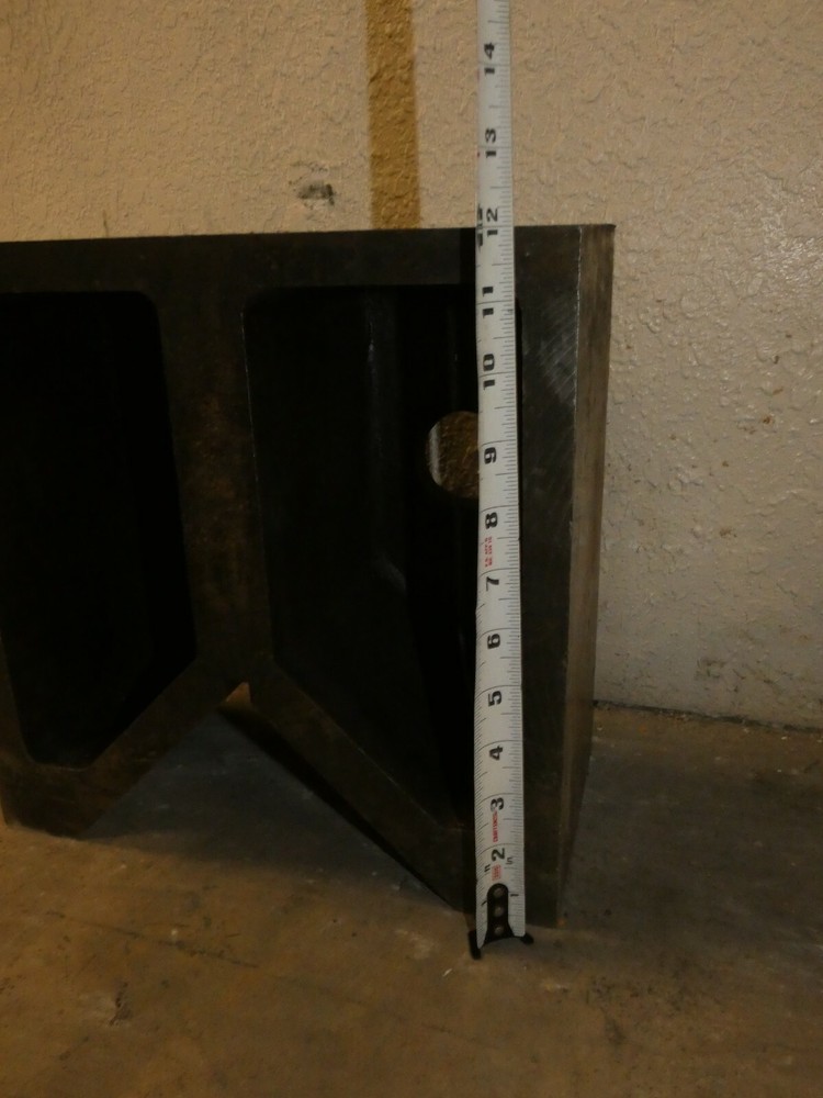 12" x 12" x 6'' - Standard V-Block