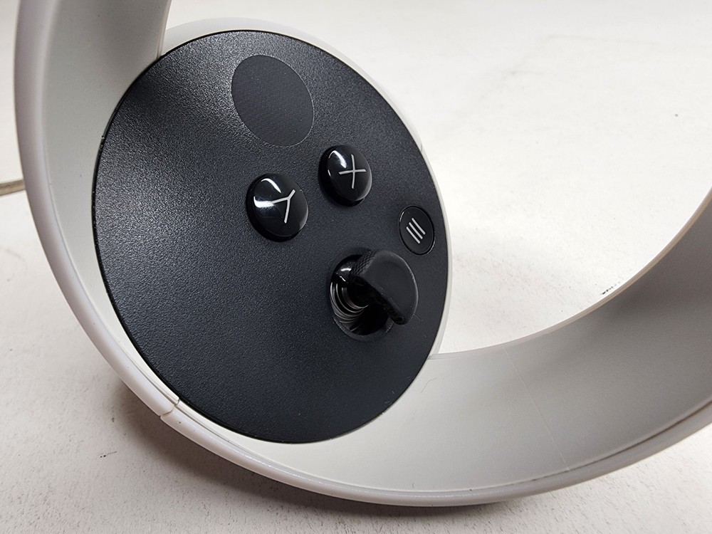 Meta Oculus Quest 2 VR LEFT Controller Only *Parts/Repair*