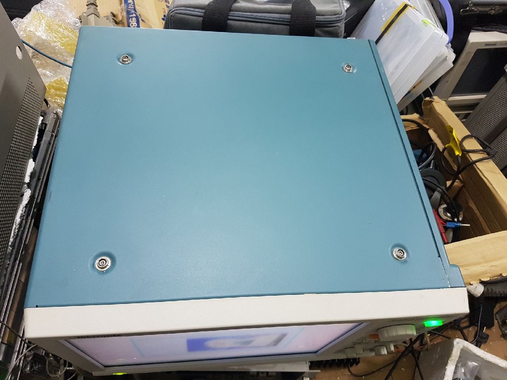 Tektronix TLA7012 Logic Analyzer + TLA7S16 Module + PG3A Patte Generator