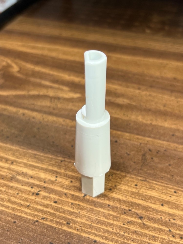 OEM DISC STEM ONLY ~ Sears Kenmore Food Processor MDL: 400.696900