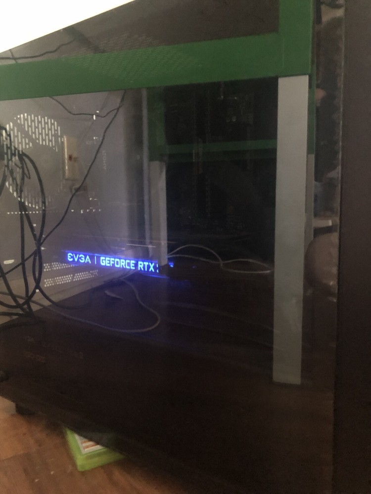 Customized Gaming PC Semi-Used Condition. 800$
