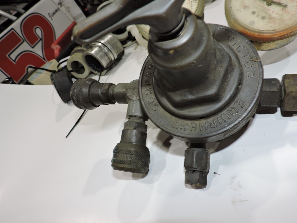 Victor® High flow regulator single outlet Nice