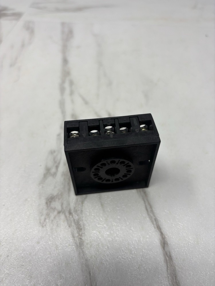 CROUZET AZ-511 / AZ511 New No Box