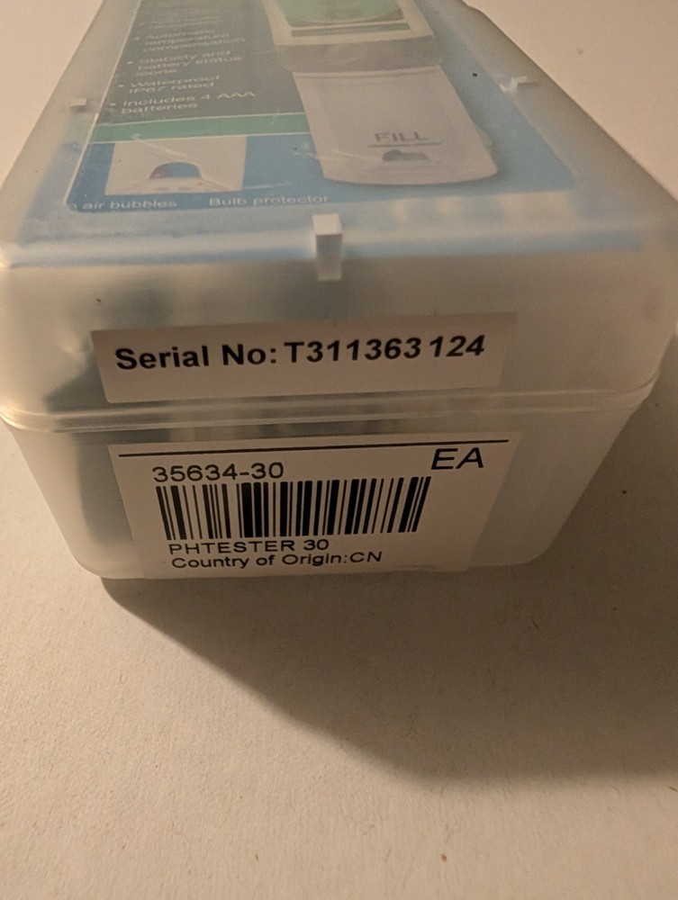 Oakton pHTestr 30 PH Meter With Attached Probe