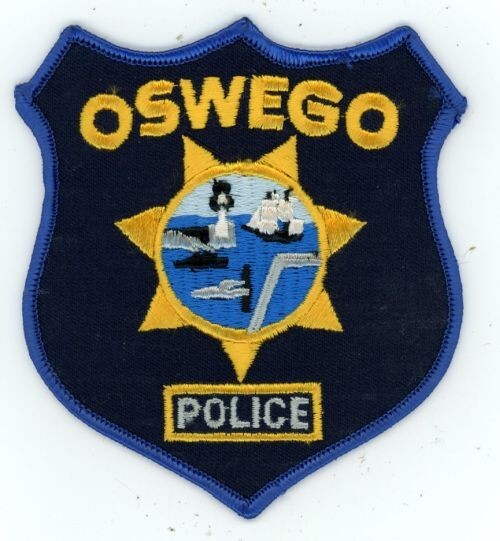 NEW YORK OSWEGO POLICE NICE SHOULDER PATCH SHERIFF