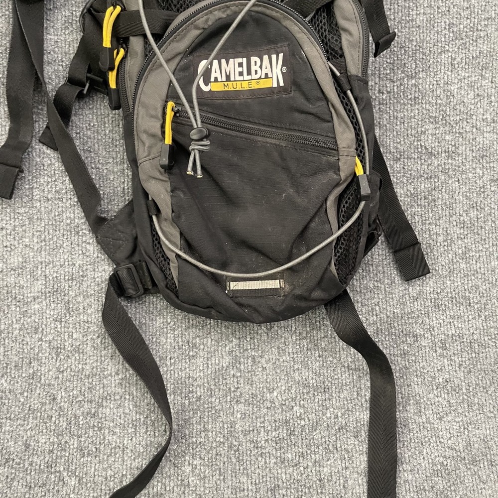 Camelbak M.U.L.E Hydration Backpack Mountain Biking Hiking Outdoor