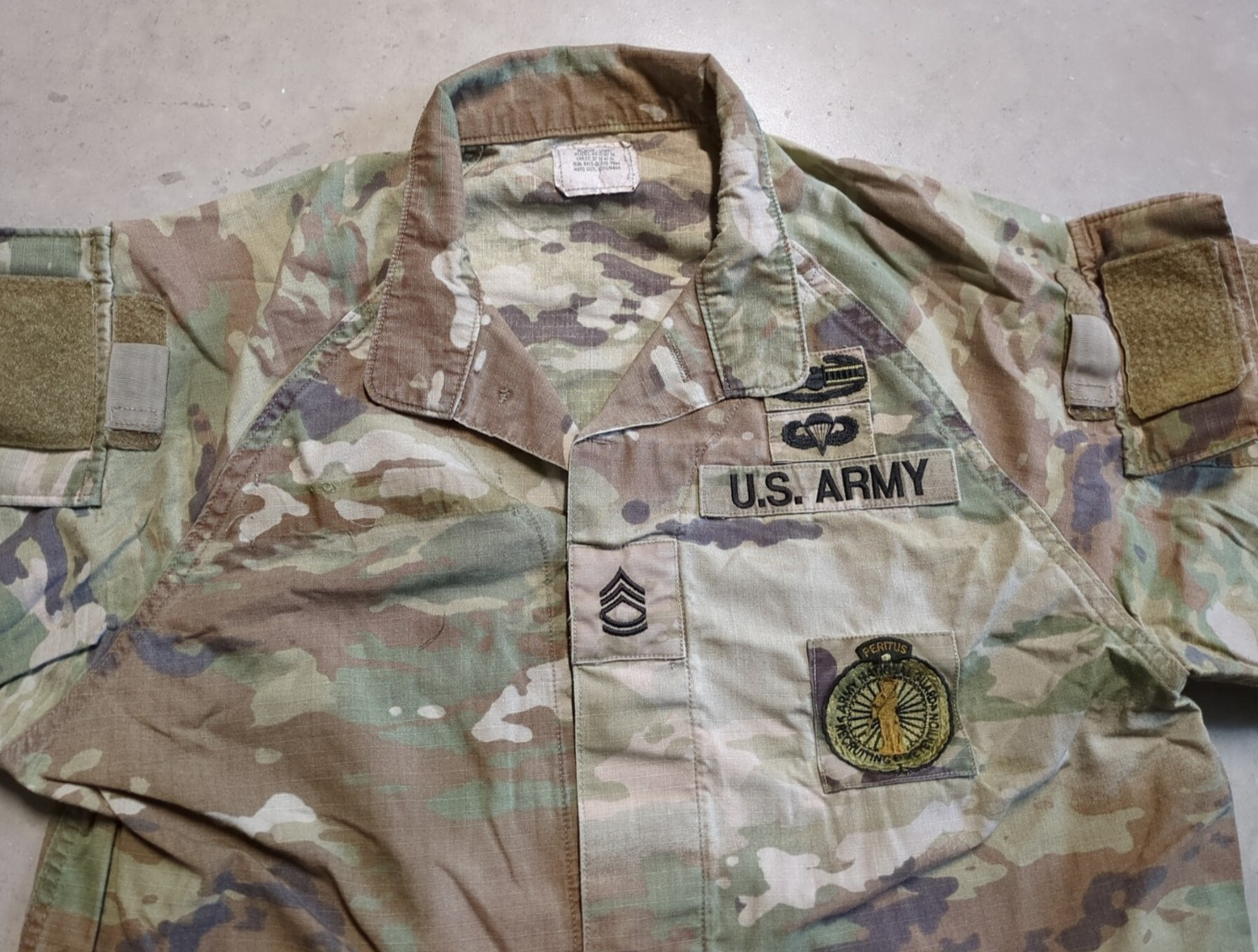 US Military IHWCU Improved Hot Weather Combat OCP Camo Coat Shirt Medium Short