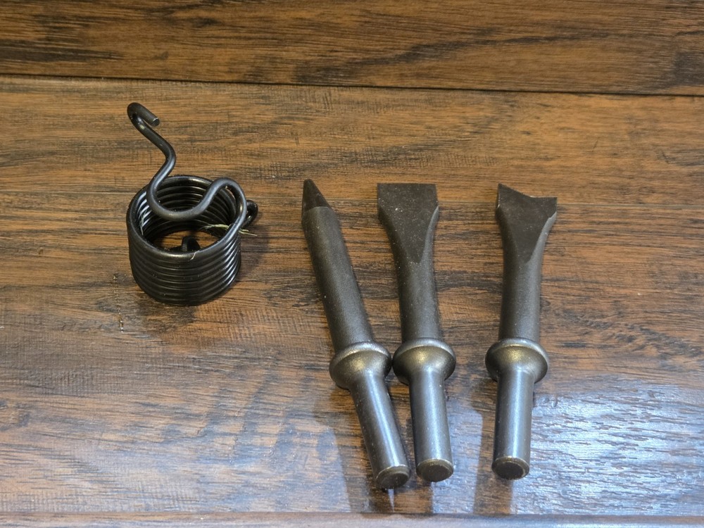 pneumatic air hammer chisel bits and retaining spring
