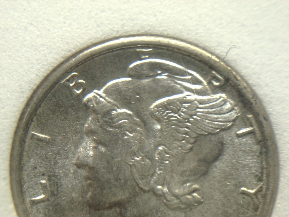 1926 MERCURY DIME - SHARP FSB COIN