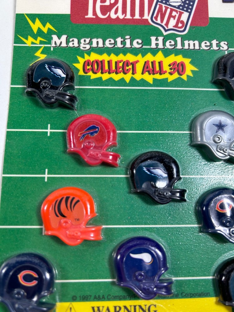 VENDING PRIZE DISPLAY- HEADER CARD- GUM MACHINE PRIZE NFL MAGNET MINI HELMETS