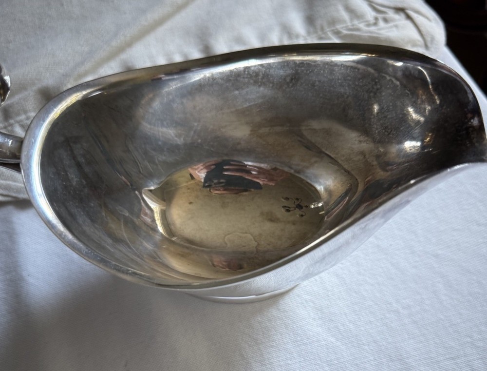 Vintage Mid Century Silver Plate Ornate Footed Gravy Boat
