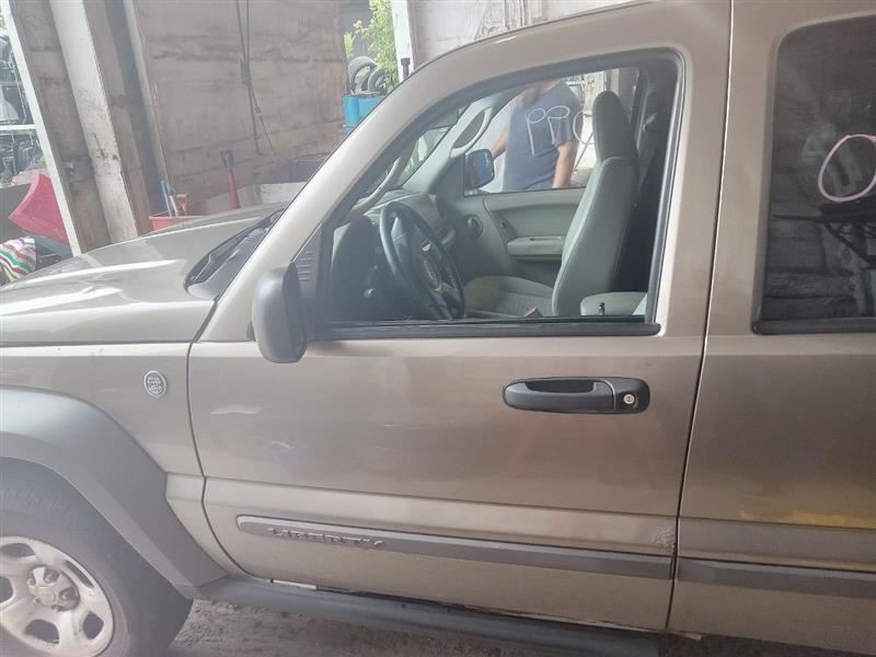 Transfer Case Model 231 Command Trac Fits 02-07 LIBERTY 812999