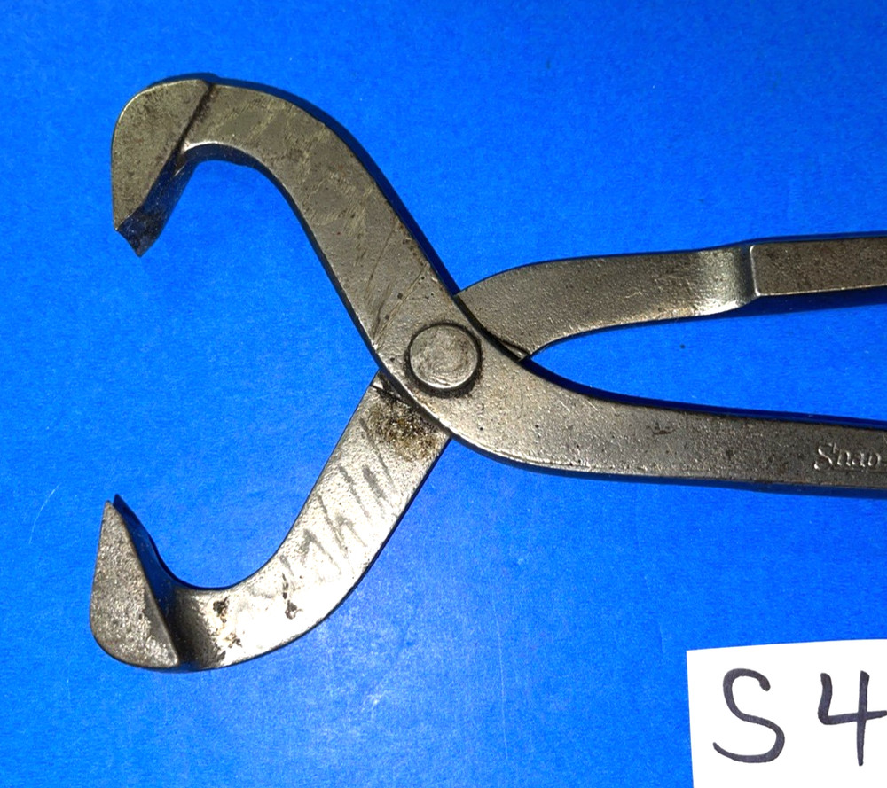 SNAP-ON TOOLS GREASE & DUST CAP PLIERS