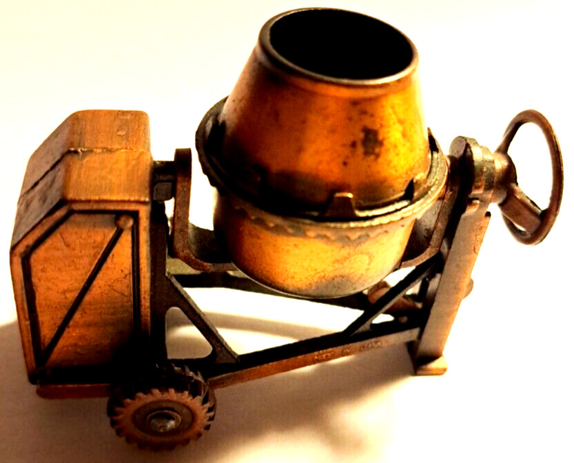 Pencil Sharpener - CEMENT MIXER COPPER Colored - Miniature - VINTAGE
