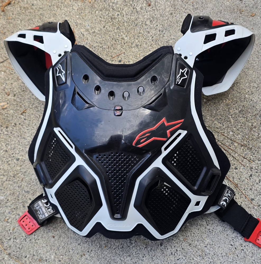 ALPINESTARS A10 full chest protector