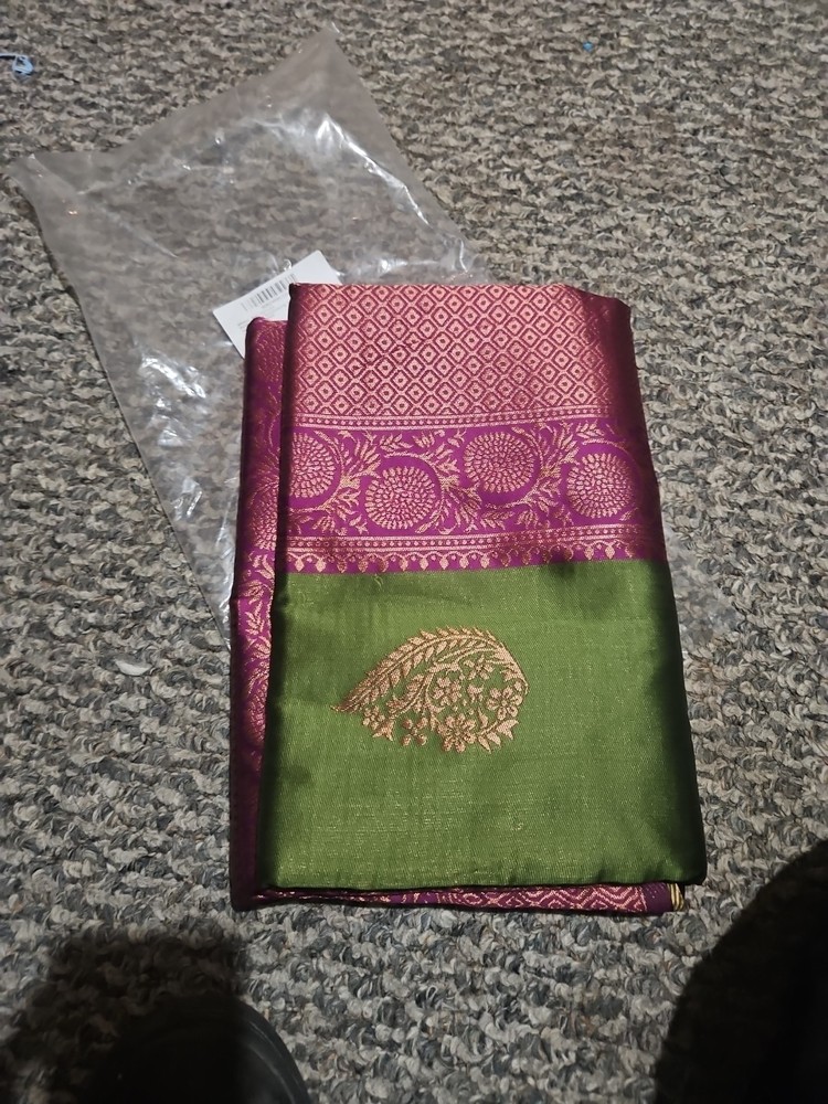 SHV saree