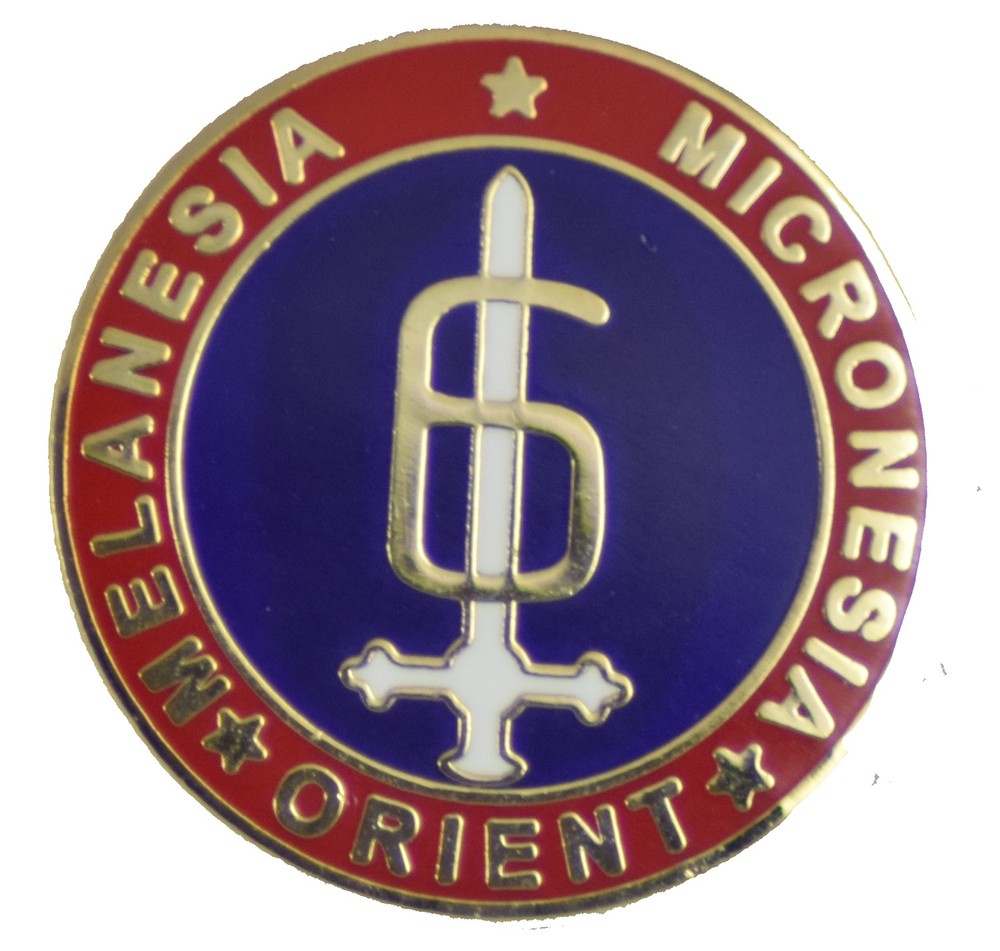 6TH MAR DIV HAT PIN