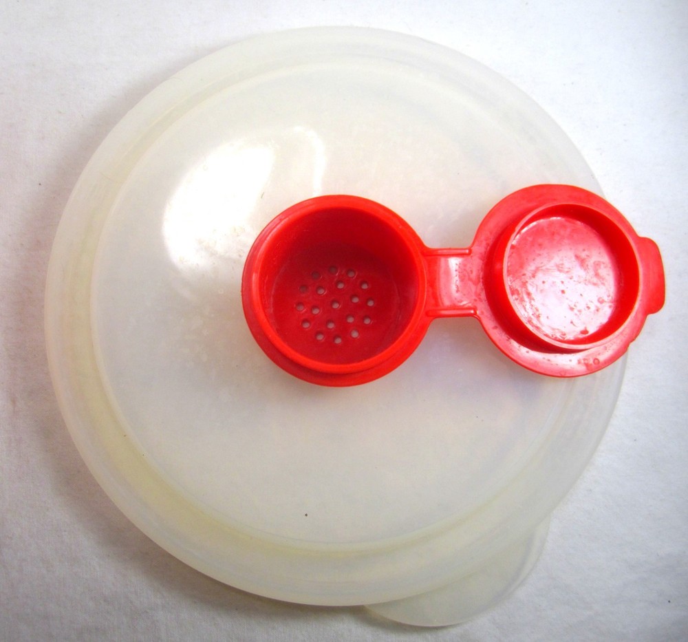 PAMPERED CHEF Small Sized Microwave Popcorn Maker Collapsable Silicon #1457