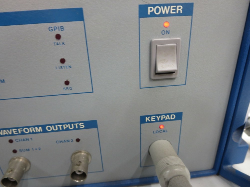 LeCroy, 9100 & 9100CP, Arbitrary Function Generator & Keypad, Unit Powers On