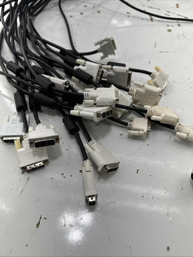 18 DVI M/M DIGITAL ANALOG VIDEO CABLE Different Length