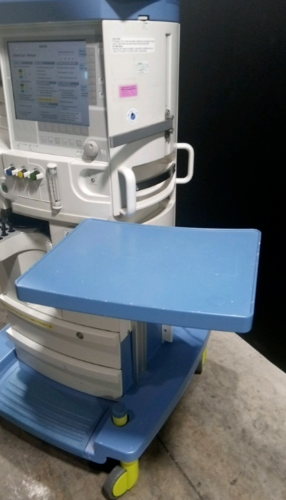 DRAGER APOLLO ANESTHESIA MACHINE WITH (4.30.05 SOFTWARE VERSION MAN.SPONT VOL...