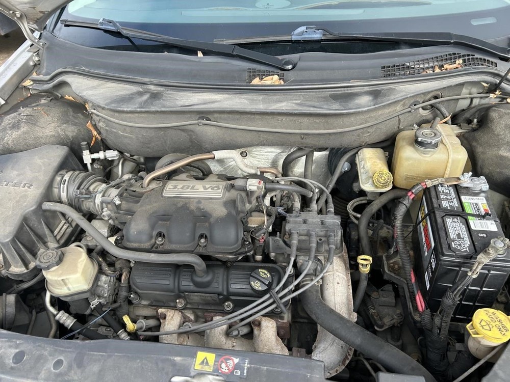 Passenger Right Front Spindle/Knuckle Fits 04-08 PACIFICA 104952229