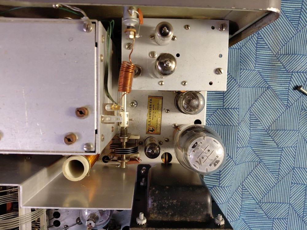 Johnson Viking Ranger Tube Transmitter Powers On Tubes Light Meter Works