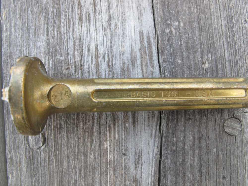 Vintage Basic Tool USA Full Handle Large Tree Leather Stamp Tool #274