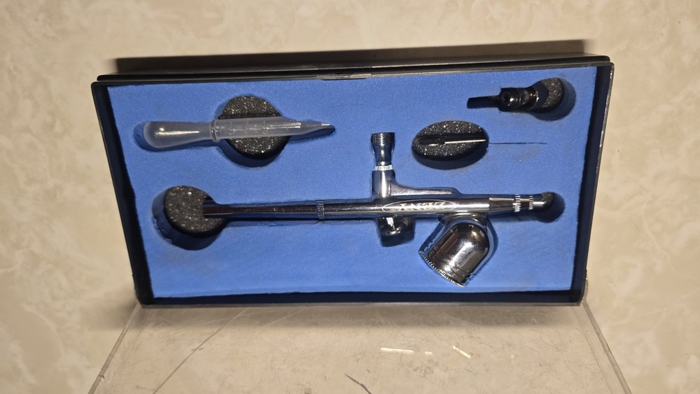 Zeny Airbrush Set with Case