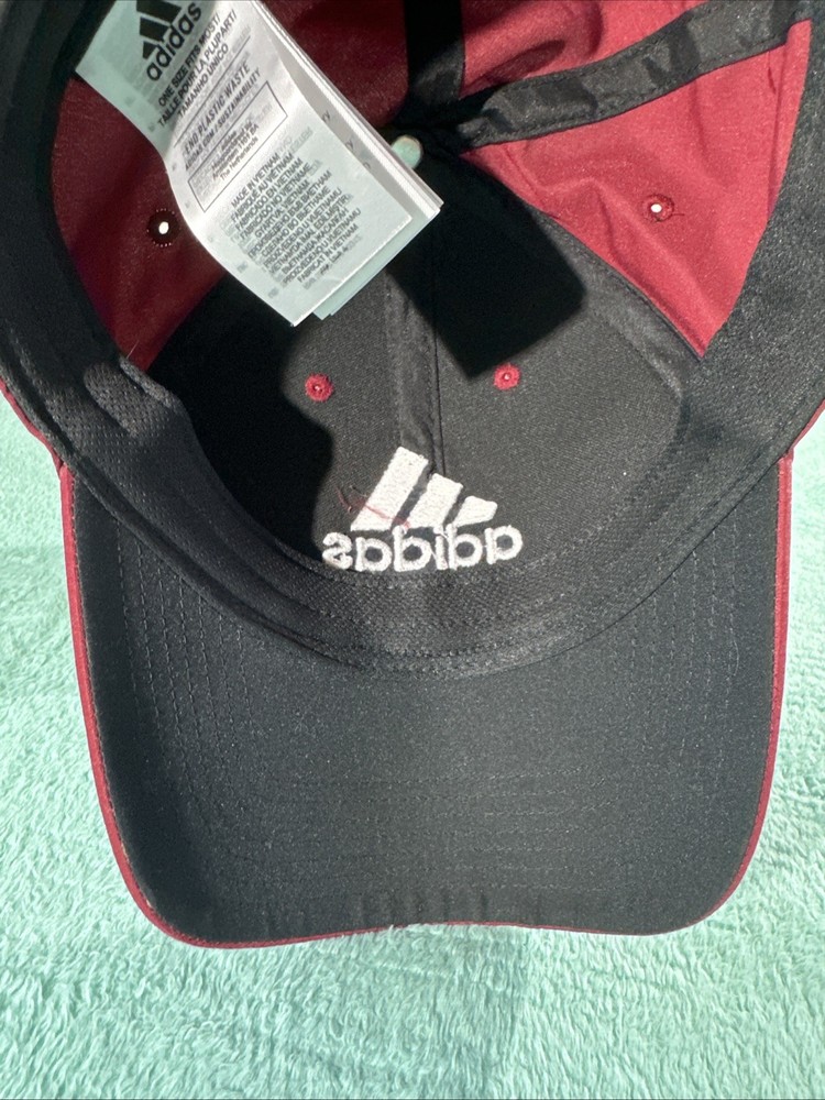 ADIDAS Golf Cap Hat Performance Adjustable Strapback Men Red One Size