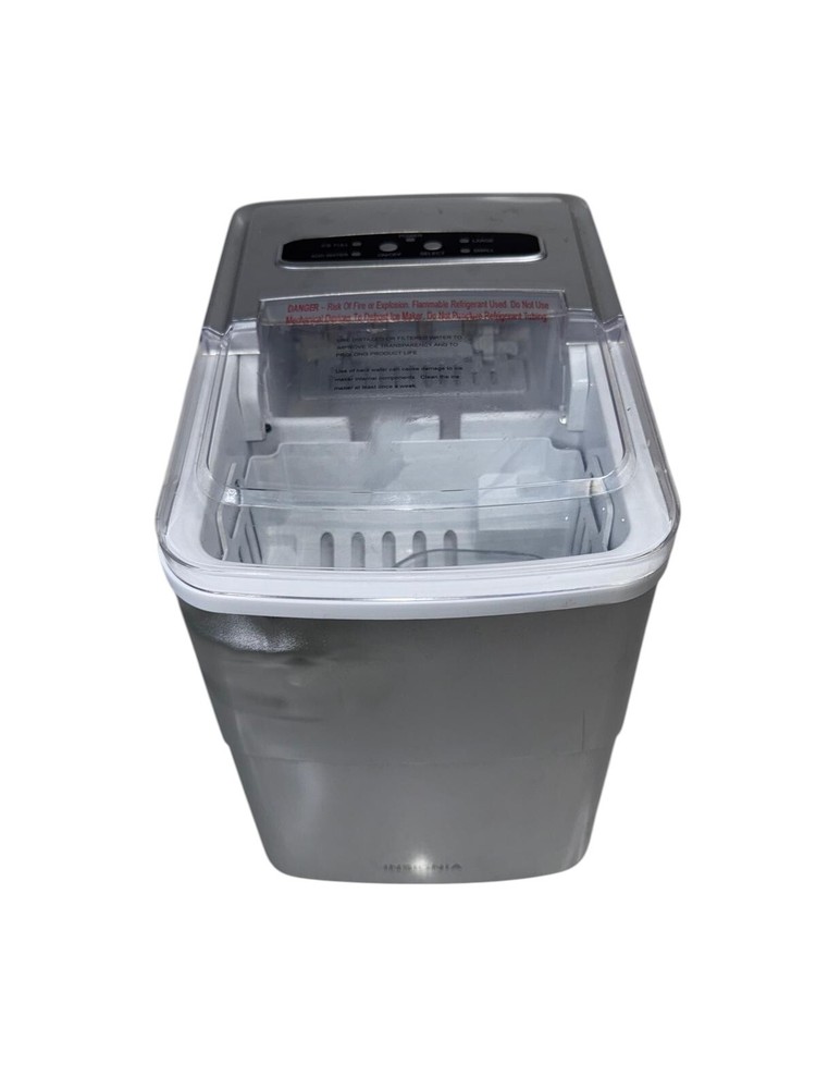 Insignia™ - Portable Ice Maker with Auto Shut-Off - Silver