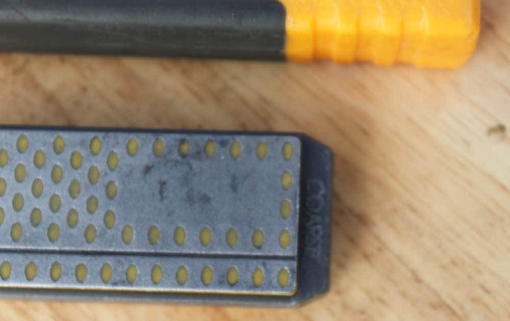 Smith's DCS4 Diamond Combination Fine / Coarse Sharpening Stone Compact